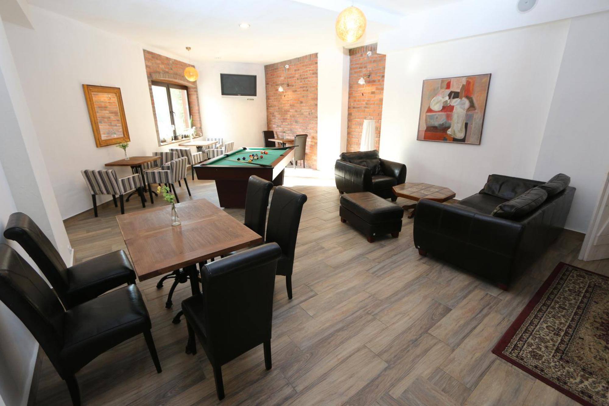 Cztery Wiatry Aparthotel Korytnica  Bagian luar foto